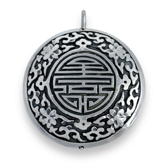 Sterling Silver 925 Oxidized 32.4 gram Floral Motif Chinese Character Pendant - Picture 1 of 4